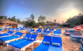 Estrela Do Mar Beach Resort- A Beach Property
